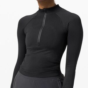 Lululemon Swiftly Tech 1/2 Zip 2.0 *Cool
Black / Graphite Grey